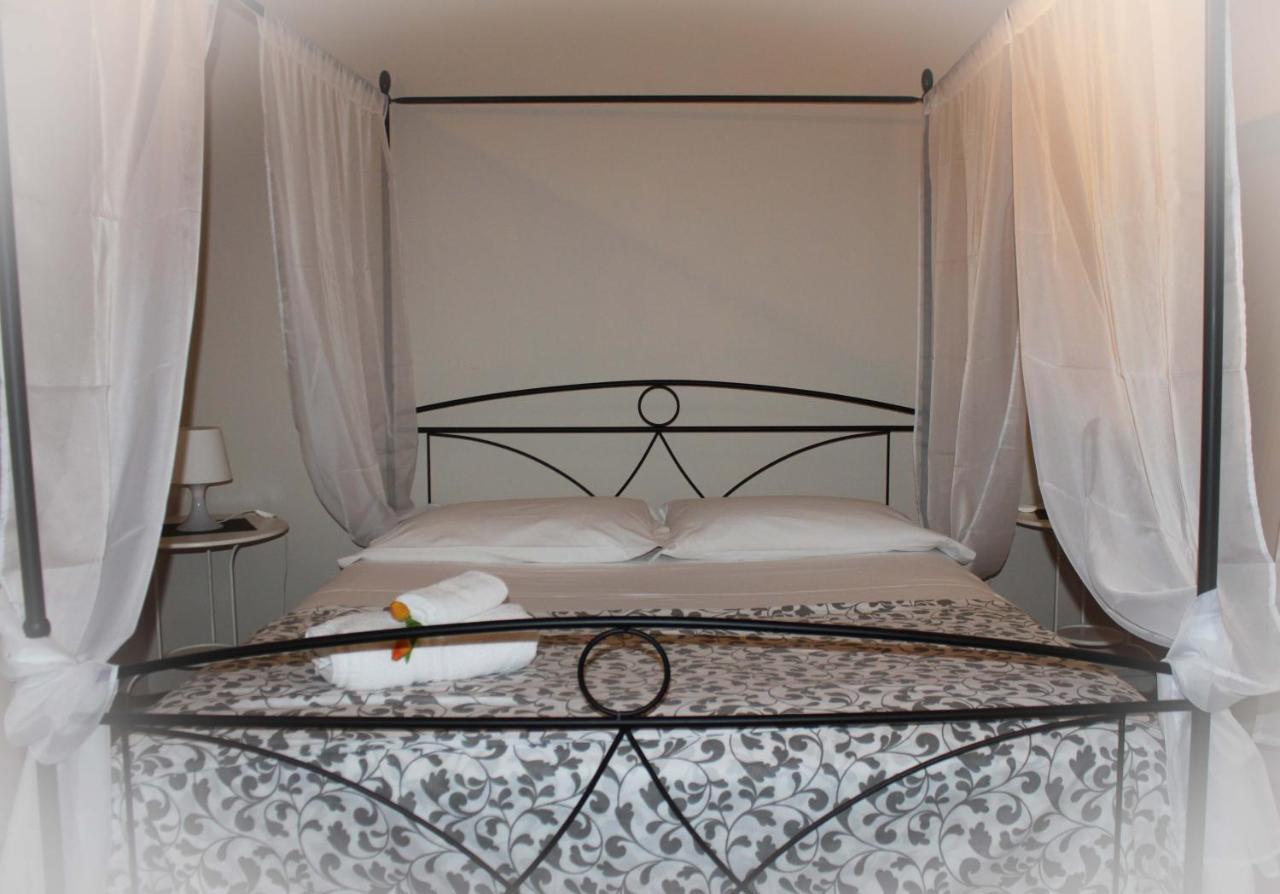 カターニア I 2 Puttini Bed & Breakfast エクステリア 写真