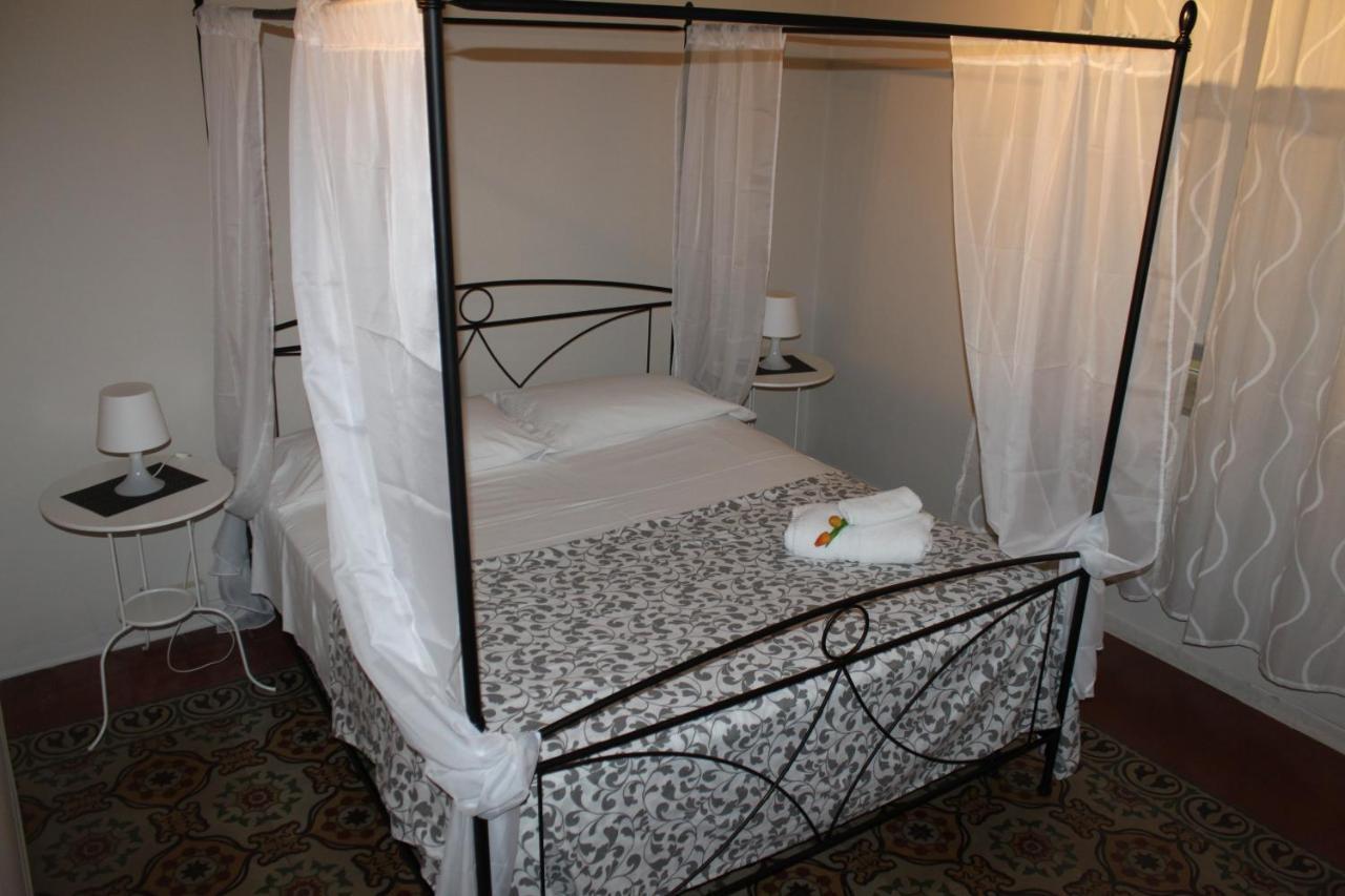カターニア I 2 Puttini Bed & Breakfast エクステリア 写真
