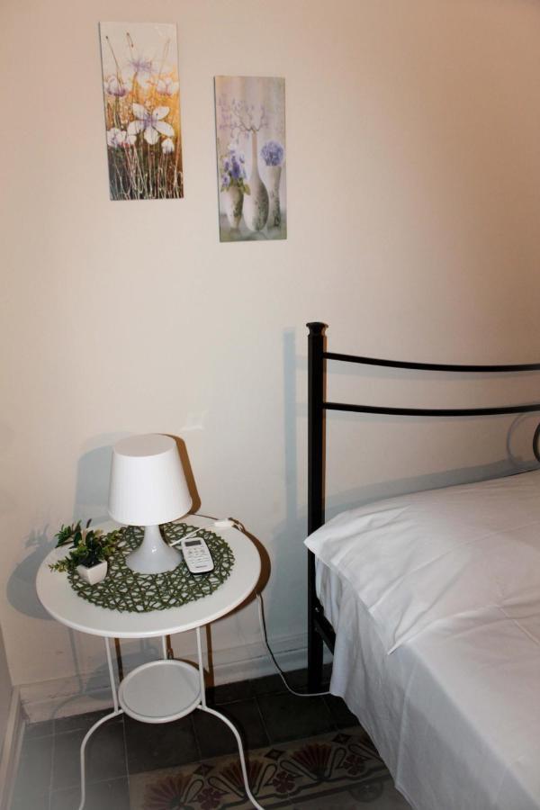 カターニア I 2 Puttini Bed & Breakfast エクステリア 写真