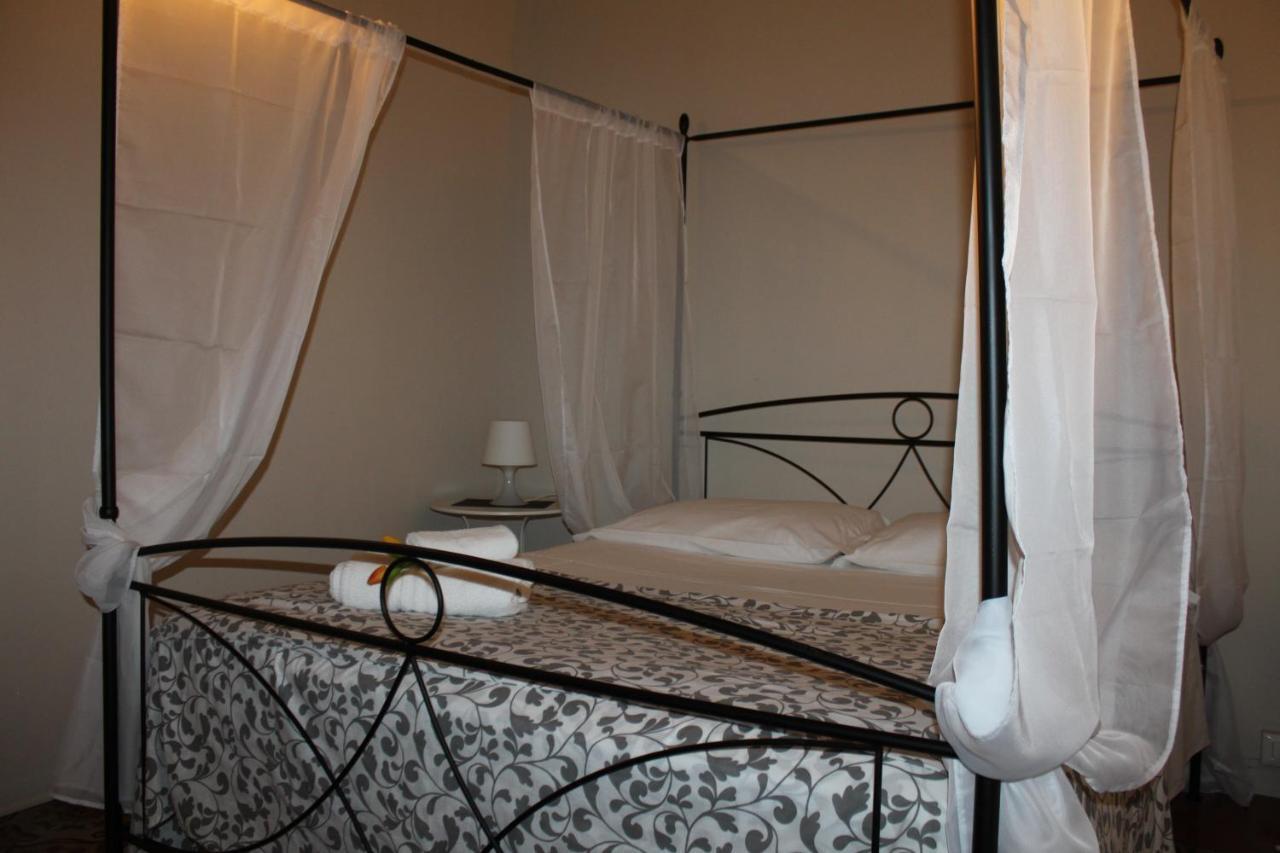 カターニア I 2 Puttini Bed & Breakfast エクステリア 写真