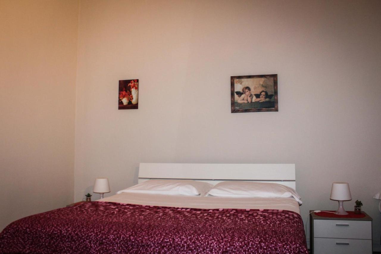 カターニア I 2 Puttini Bed & Breakfast エクステリア 写真