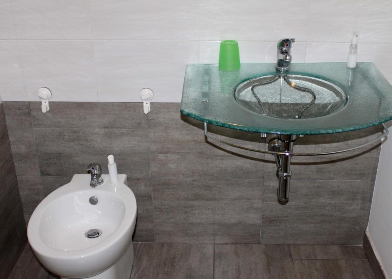 カターニア I 2 Puttini Bed & Breakfast エクステリア 写真